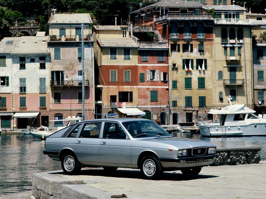  Lancia Gamma Berlina 1976 года  (фото 9 из 15)
